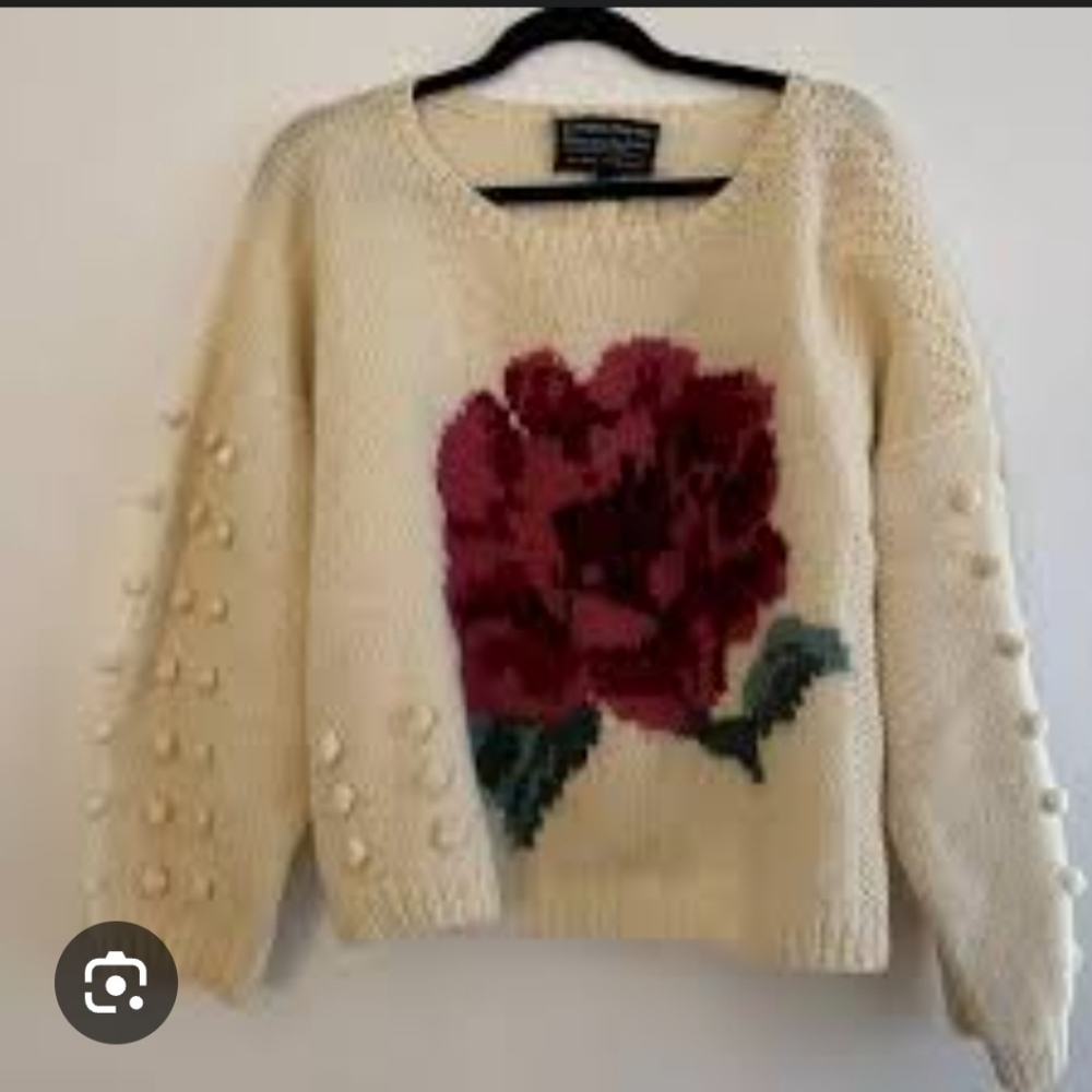 Carole Little BAUBLE ROSE SWEATER